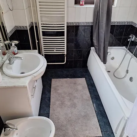 Na Dlanu سراييفو