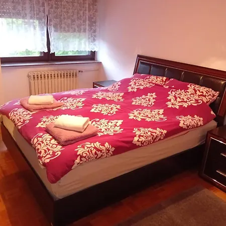 Na Dlanu سراييفو