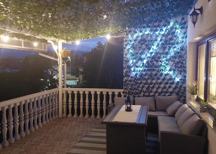 Apartment Na Dlanu *